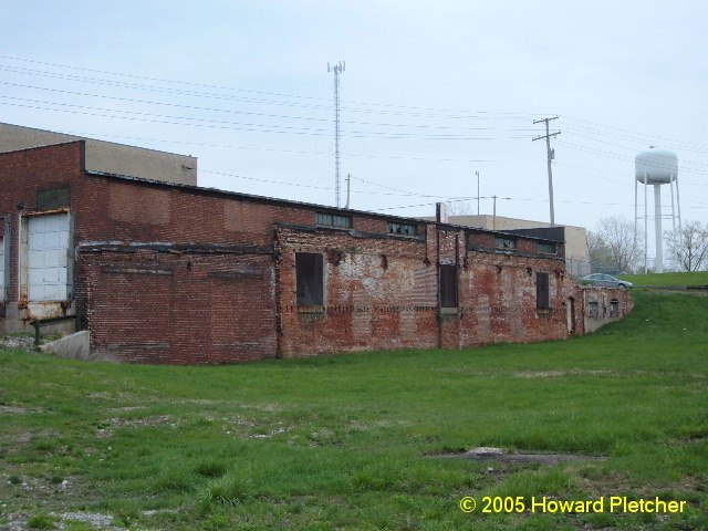 This building bears the marks of the north wall Winna's #1 powerhouse.  Howard Pletcher